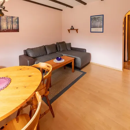 Welcoming Bavarian Forest Retreat Apartamento Arrach